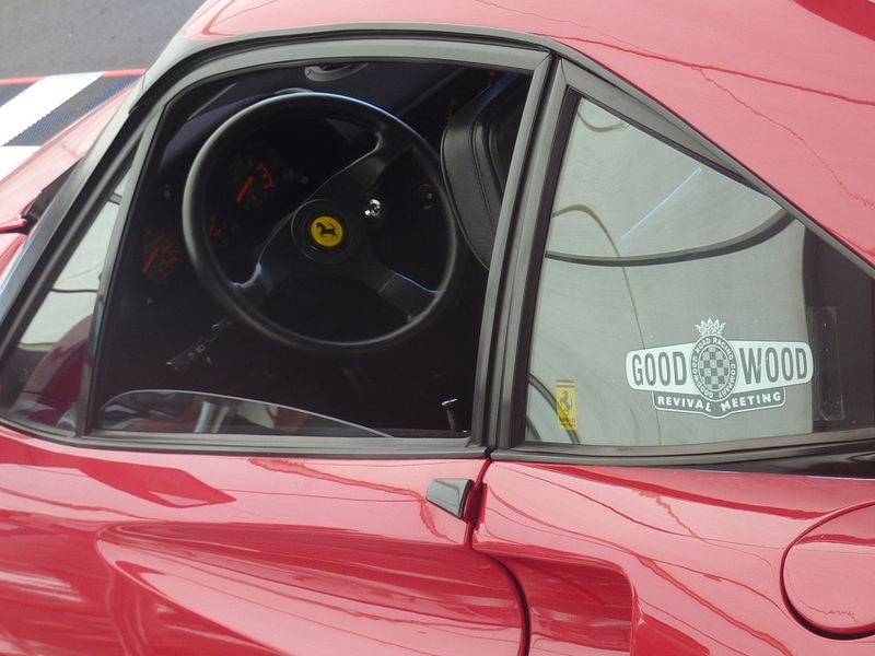 Illustration for article titled Ferraris at the NZ Festival of Motor Racing